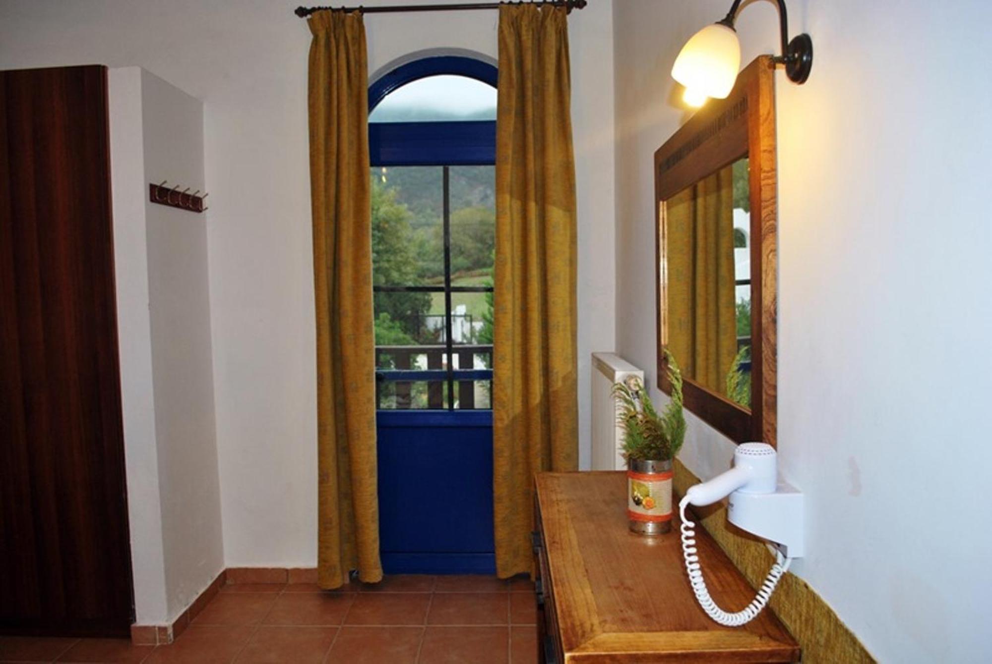 Archondissa Beach Aparthotel Therma  Oda fotoğraf