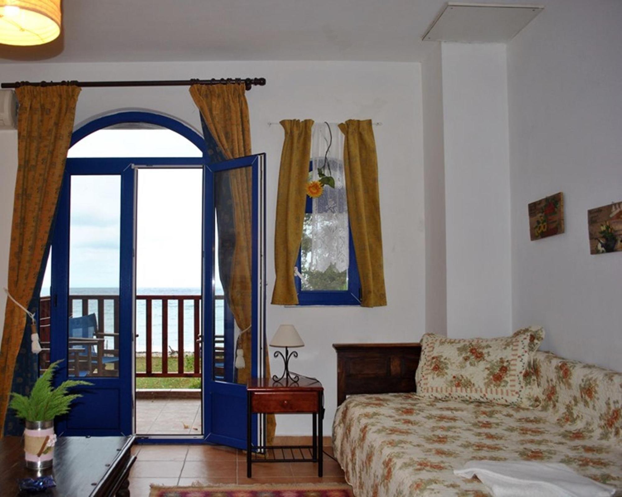 Archondissa Beach Aparthotel Therma  Oda fotoğraf